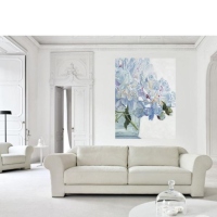 Captivating in classic living room - 1